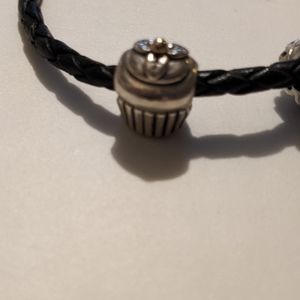Pandora Cupcake Charm